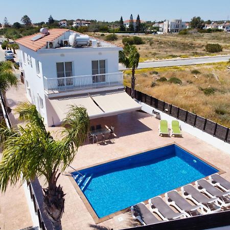 Nissi Villa Ourania Ayia Napa Exterior photo