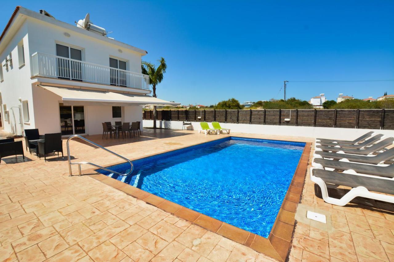 Nissi Villa Ourania Ayia Napa Exterior photo