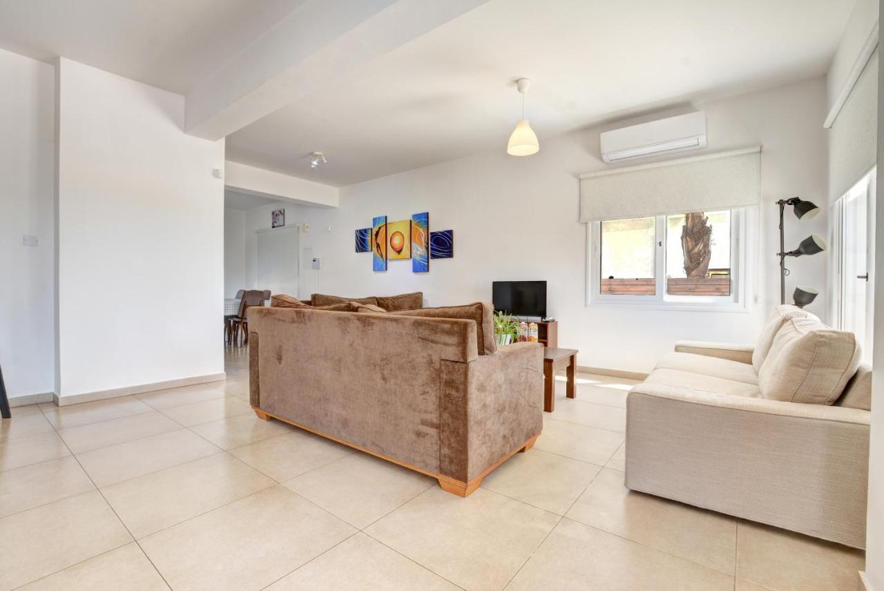Nissi Villa Ourania Ayia Napa Exterior photo