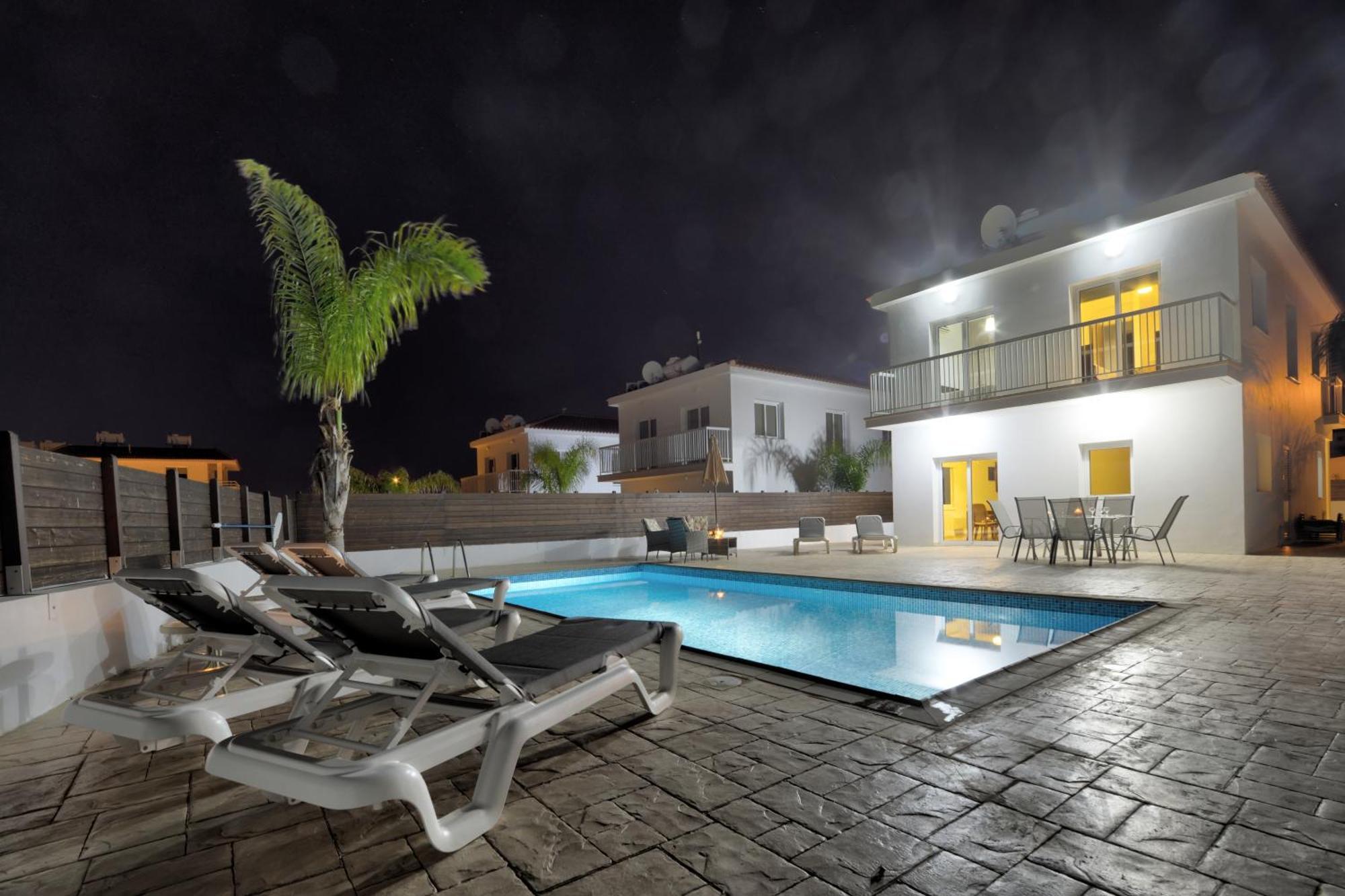 Nissi Villa Ourania Ayia Napa Exterior photo